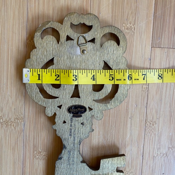Vintage Syroco Wood Gold Key Wall Hanging Hollywood Regency Fleur de Lys - Picture 4 of 6
